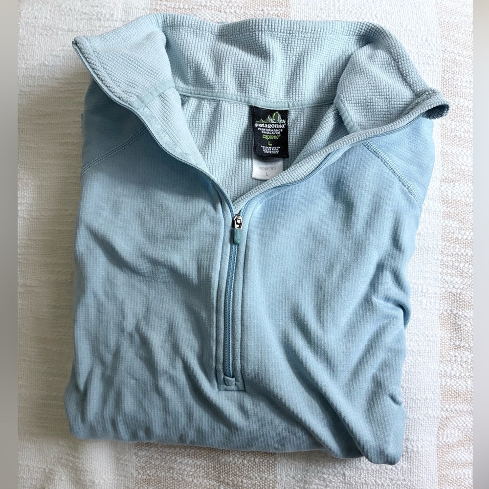 Patagonia Women’s Long Sleeve Quarter Zip Sweater